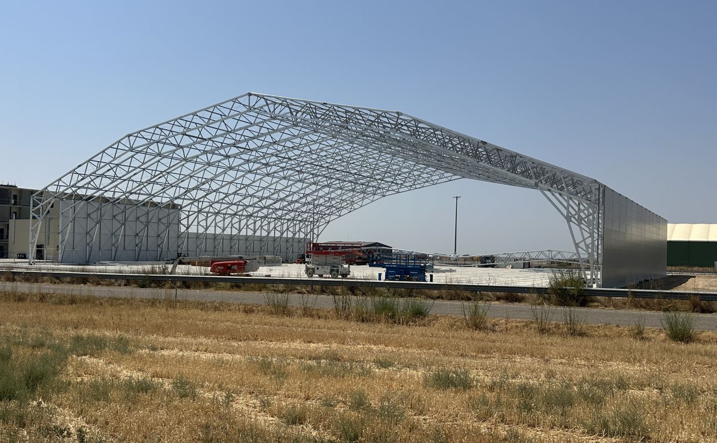 hangar