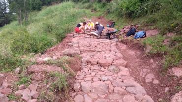 Pla general d'un empedrat del Museu de Camins