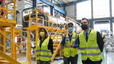Torrent visita les instal·lacions d'Alstom a Santa Perpètua