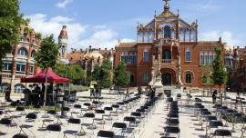 Imatge dels preparatius del recinte de Sant Pau per la Diada